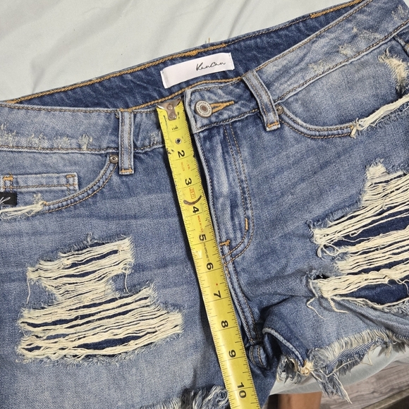 Kancan Low-Rise Denim Shorts Highly Distressed Women's Sz 7/27 - Picture 8 of 9